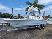 New 2025 ROBALO R246 CAYMAN SKY DECK Bay Boat for sale