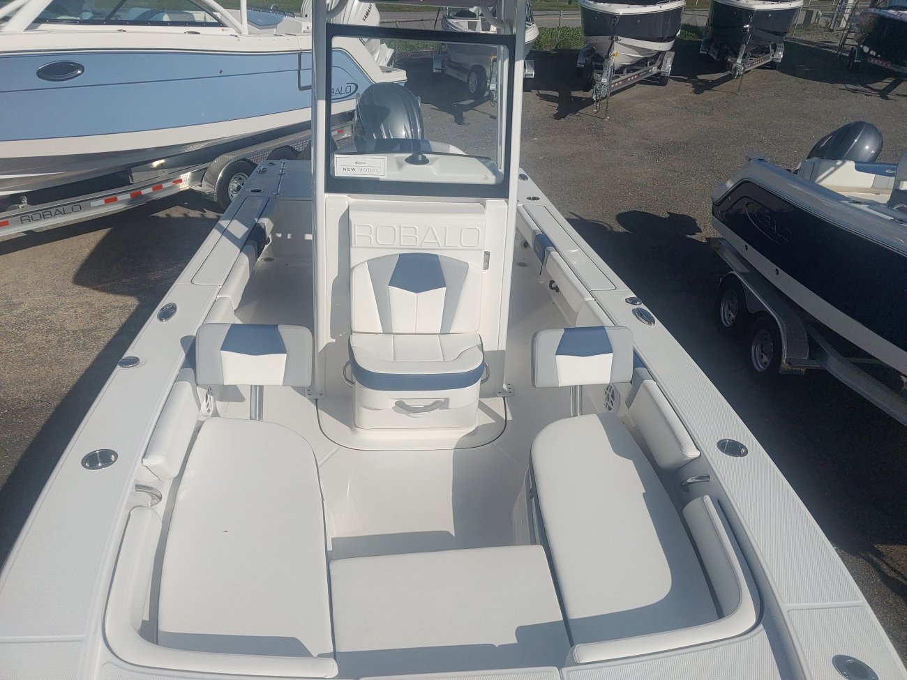 Is your family being pulled in different directions? Whether it's fishing, tubing, skiing or just cruising along enjoying the scenery, there are few forms of recreation that offer families the chance to reconnect like a day spent together on the water.