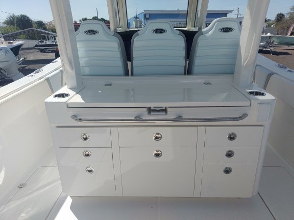 Today's anglers demand more from a new fishing boat than just the bare bones basics of yesteryear and Robalo delivers with user-friendly cabin layouts, plush interiors and multi-purpose seating arrangements.