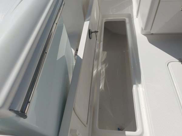 Center console is an open hull boat where the console of the boat is in the center. The boat deck surrounds the console so that a person can walk all around the boat from stern to bow with ease. Most center consoles are powered by outboard motors.
