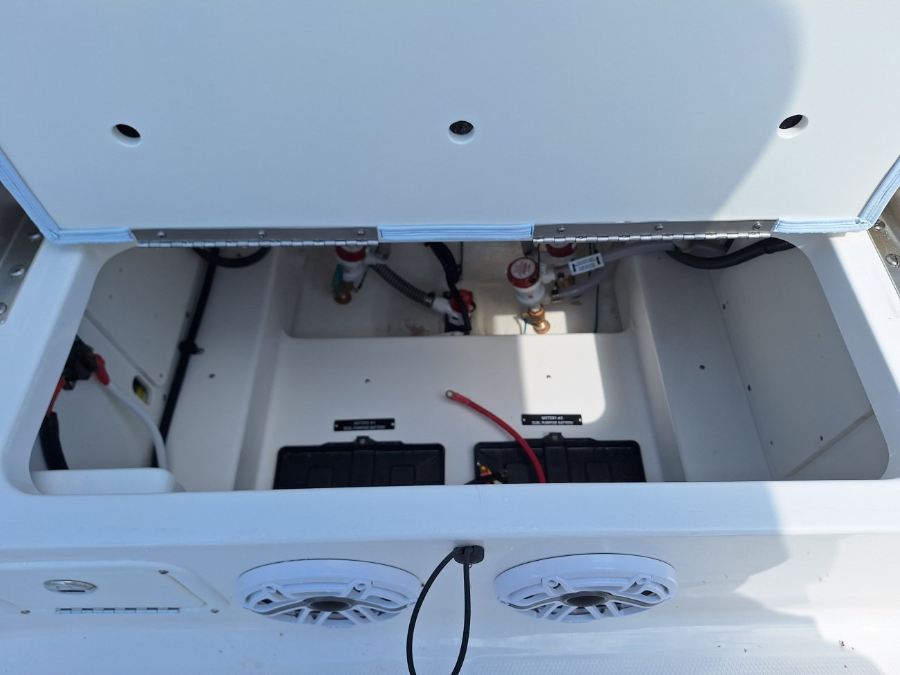 Center console is an open hull boat where the console of the boat is in the center. The boat deck surrounds the console so that a person can walk all around the boat from stern to bow with ease. Most center consoles are powered by outboard motors.